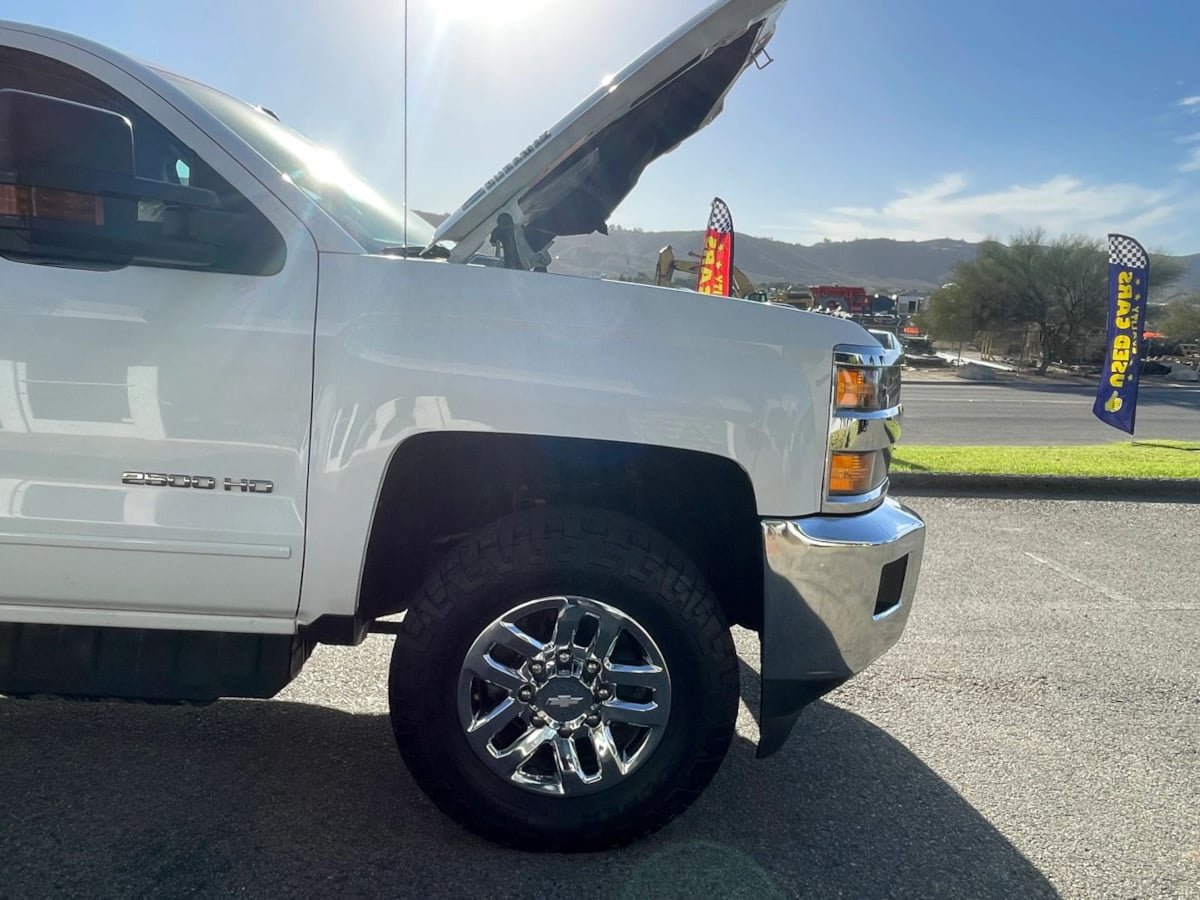 Used 2019 Chevrolet Silverado 2500 LT AWD/4WD image 34