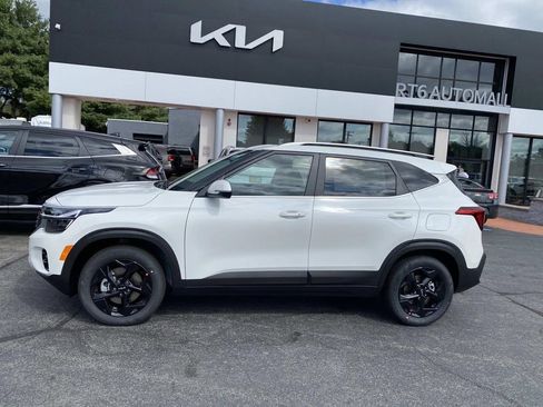 New 2026 Kia Seltos EX w/ EX Sunroof Package image 2