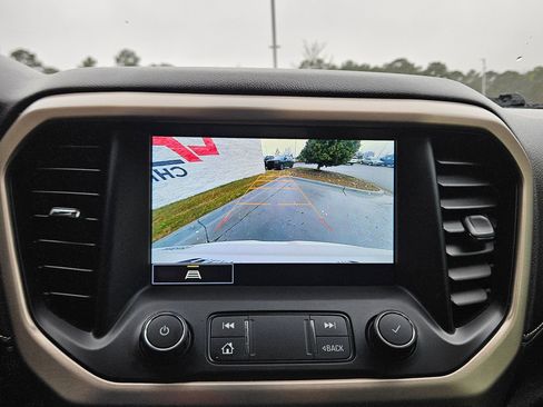 Used 2021 GMC Acadia Denali image 32