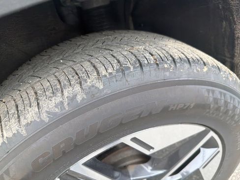 Certified 2025 Hyundai Tucson SEL AWD/4WD image 10