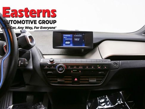 Used 2019 BMW i3 image 12