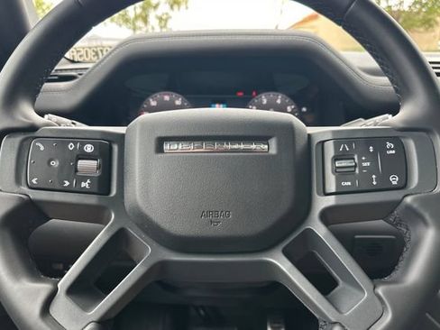 Used 2024 Land Rover Defender 110 X AWD/4WD image 22