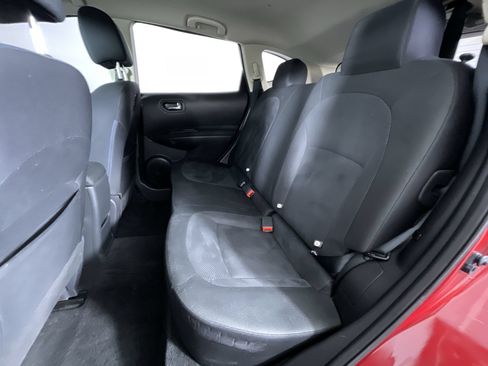 Used 2014 Nissan Rogue S w/ Convenience Package AWD/4WD image 21
