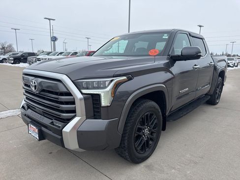 Used 2022 Toyota Tundra Limited image 28