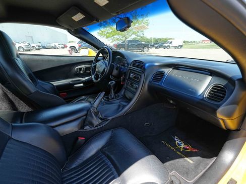 Used 2003 Chevrolet Corvette Z06 w/ Memory Package, 3 Drivers RWD image 23