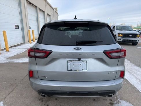 Used 2023 Ford Escape ST-Line w/ Tech Pack #1 image 5