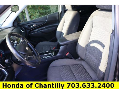 Used 2020 Chevrolet Equinox LT image 18