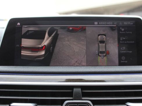 Used 2022 BMW 740i xDrive AWD/4WD image 39