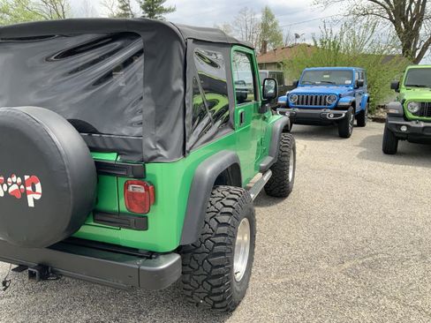 Used 2005 Jeep Wrangler X image 14