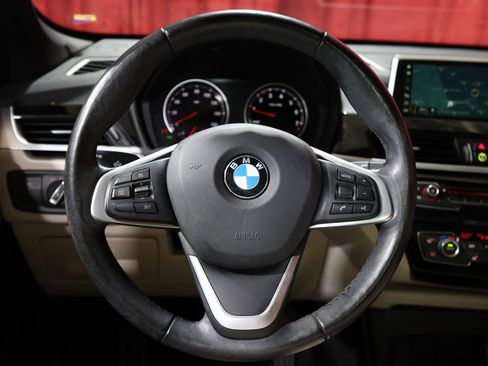 Used 2019 BMW X1 sDrive28i w/ Convenience Package FWD image 16