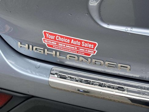 Used 2020 Toyota Highlander XLE FWD image 5