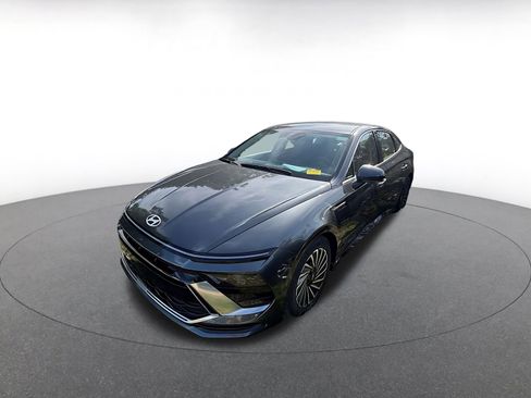 Used 2025 Hyundai Sonata SEL image 3