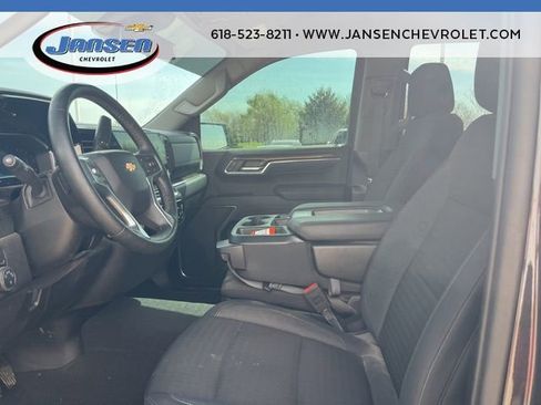 Used 2024 Chevrolet Silverado 1500 LT image 11