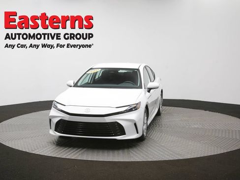 Used 2025 Toyota Camry LE FWD image 53