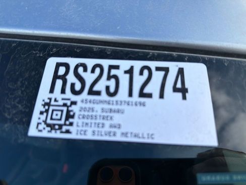 New 2025 Subaru Crosstrek 2.5i Limited w/ Crosstrek Mirror Package image 12
