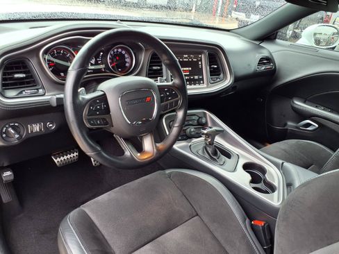 Used 2022 Dodge Challenger R/T Scat Pack w/ Plus Package RWD image 6