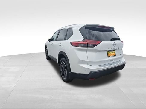 New 2026 Nissan Rogue SV w/ SV Premium Package image 6