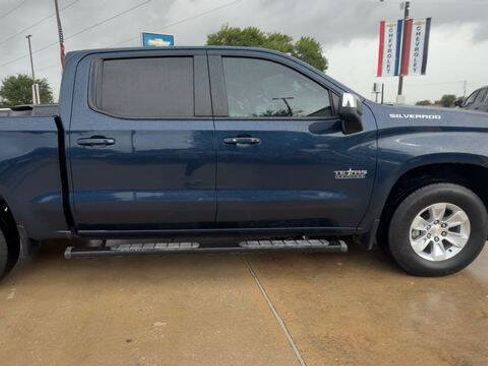 Used 2020 Chevrolet Silverado 1500 LT w/ Texas Edition RWD image 9