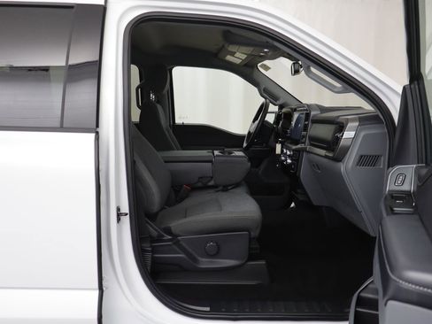 Used 2024 Ford F150 XLT w/ Tow/Haul Package image 18