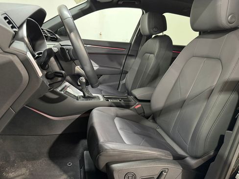 Used 2021 Audi Q3 2.0T Premium Plus AWD/4WD image 4