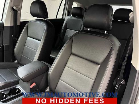 Used 2018 Volkswagen Tiguan SE FWD image 13