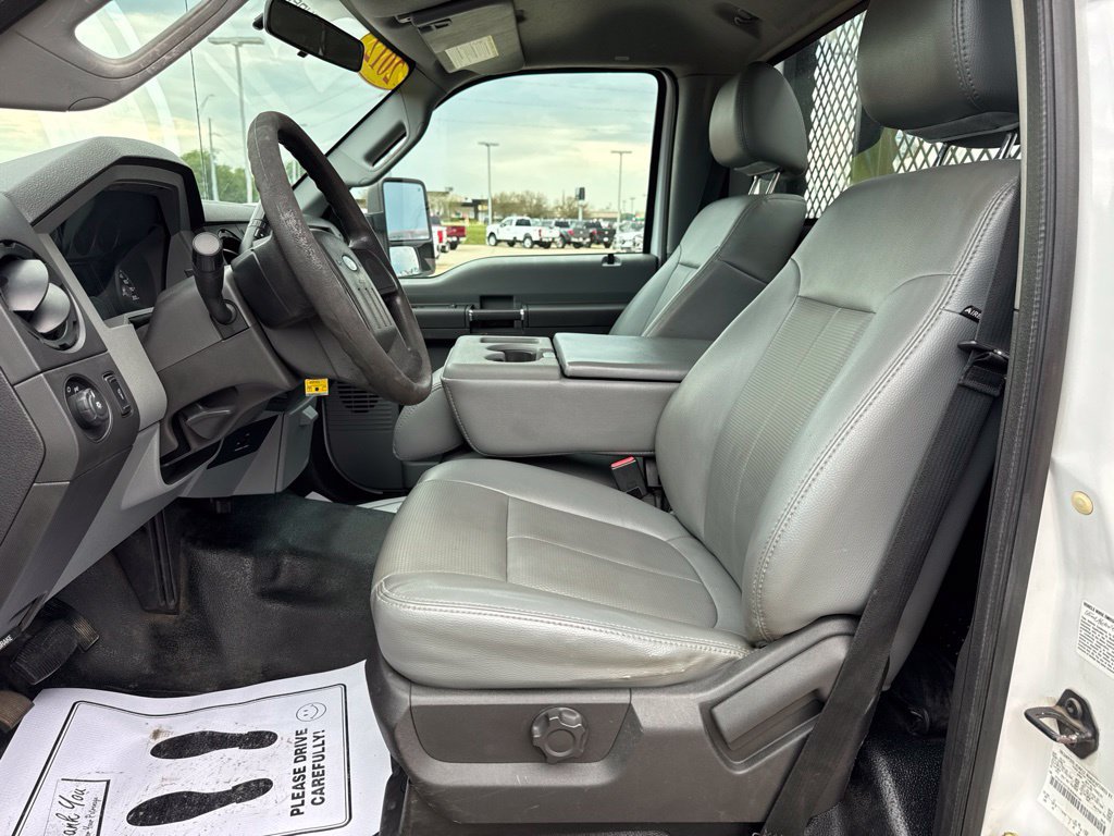 Used 2012 Ford F550 2WD Regular Cab Super Duty w/ Payload Upgrade Pkg image 3