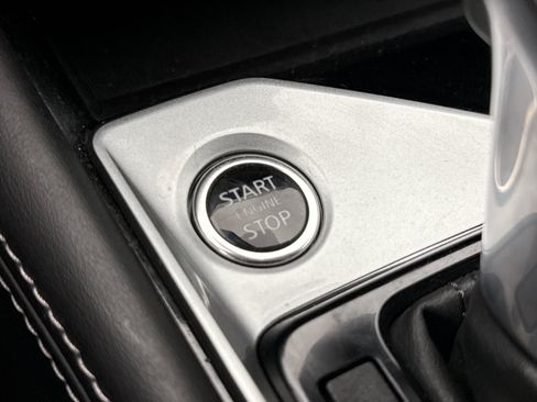 Used 2023 Nissan Altima 2.5 SV AWD/4WD image 19