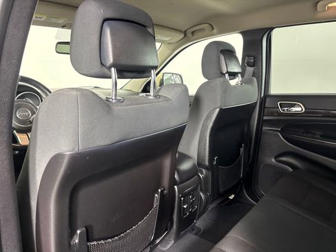 Used 2012 Jeep Grand Cherokee Laredo image 26