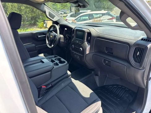 Used 2025 Chevrolet Silverado 1500 W/T w/ WT Value Package AWD/4WD image 57