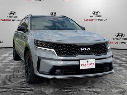 Used 2023 Kia Sorento SX