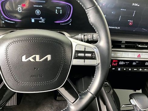 Certified 2024 Kia Telluride S w/ S Sunroof Package image 12