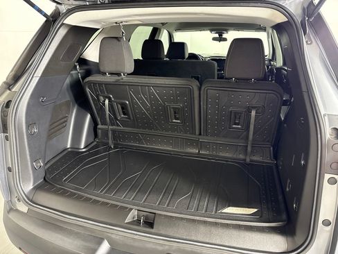 Used 2020 Chevrolet Traverse LS w/ LPO, Floor Liner Package FWD image 25