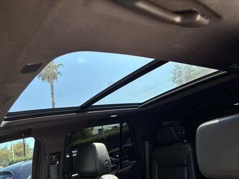 Certified 2021 Chevrolet Tahoe Z71 image 15