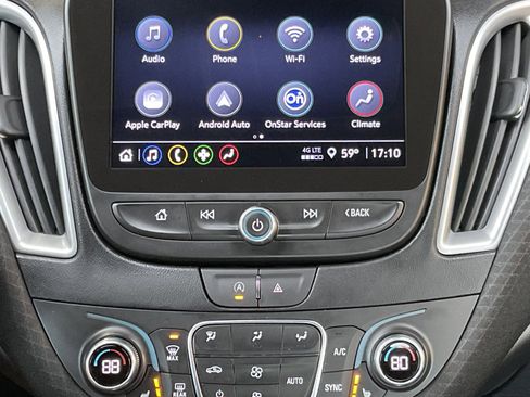 Used 2023 Chevrolet Malibu LT image 16