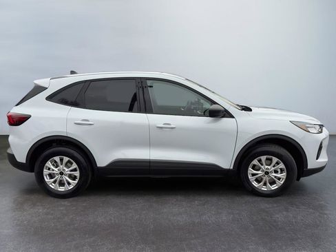 New 2026 Ford Escape Active w/ Active Premium Tech Pack image 13