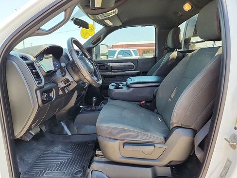Used 2023 RAM 3500 Tradesman AWD/4WD image 23