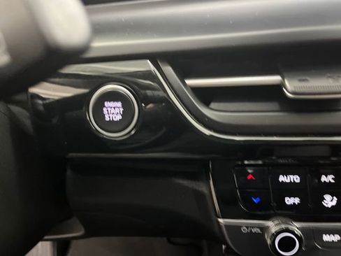 Certified 2024 Kia Seltos S image 19