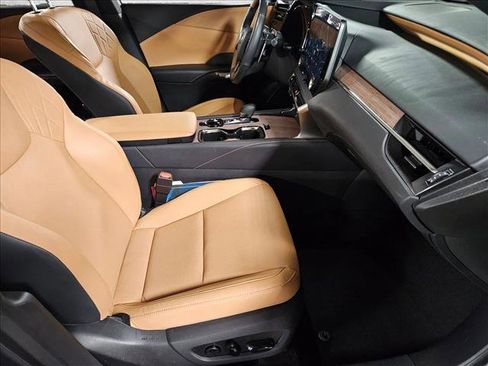 Used 2024 Lexus RX 350 Premium w/ Convenience Package image 21