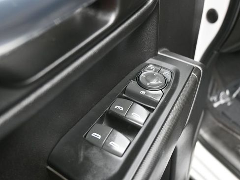 Used 2022 Chevrolet Silverado 1500 Custom RWD image 25