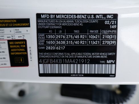 Used 2021 Mercedes-Benz GLE 350 4MATIC w/ AMG Line Exterior image 64