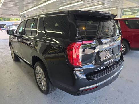 Used 2023 GMC Yukon Denali w/ Max Trailering Package AWD/4WD image 3