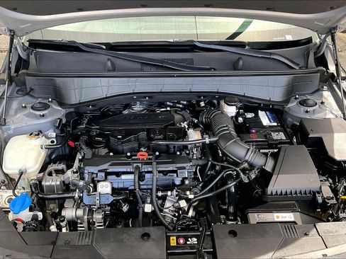 Used 2024 Hyundai Kona Limited AWD/4WD image 32