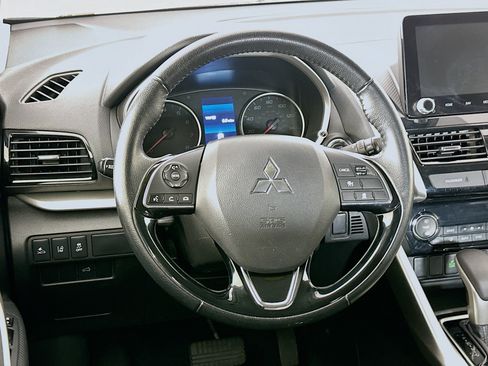 Used 2024 Mitsubishi Eclipse Cross SE AWD/4WD image 18