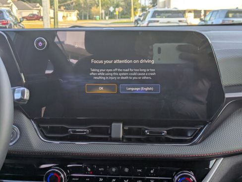 New 2026 Chevrolet Equinox RS image 18