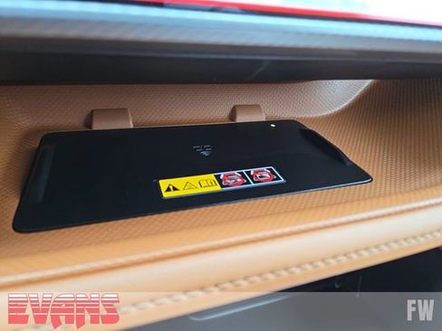 New 2026 Toyota Highlander Platinum image 10