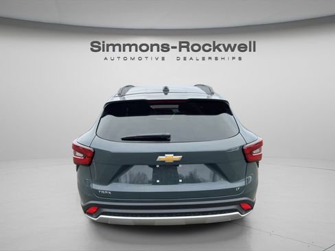 New 2026 Chevrolet Trax LT image 6