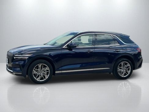 Used 2025 Genesis GV70 2.5T AWD/4WD image 8