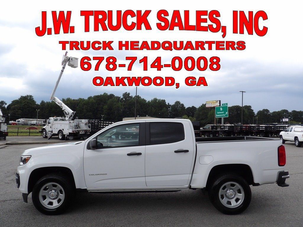 Used 2022 Chevrolet Colorado W/T w/ WT Convenience Package RWD image 2