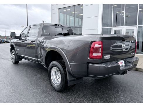 Used 2023 RAM 3500 Limited image 7
