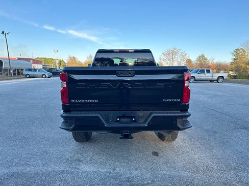 New 2026 Chevrolet Silverado 2500 Custom w/ Custom Value Package image 6